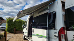 Lizzy – Sleeps 2 and has a loo, the tardis of campers