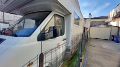 EvEn – Comfortable camper with 7 travel places and 7 sleeping places,