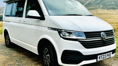 Maggie – VW California Surf - Sleeps 4, home comforts! Heater