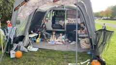 Milan the Van – 5 berth Volkswagen campervan