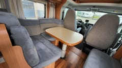 4p Hymer semi-integrated uit 2012