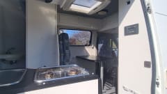 Fox – 3p Adria Mobil bus from 2003