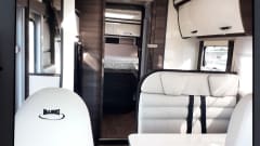 New luxury Integral mobile home Mclouis carat