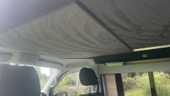 Vincent vangooo – 4 berth Volkswagen campervan from 2020