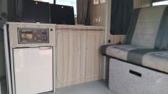 Igashu – Fully equipped and versatile Renault Trafic Campervan