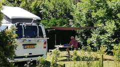 VW T5 Campervan met hefdak - compleet en van alle gemak voorzien