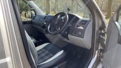 Stan – 4 berth 3 seatbelts Volkswagen campervan from 2014
