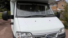 Dakota – 4 berth Autotrail alcove from 2004