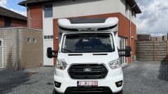 Roller Team Zefiro a 4 posti semi-integrato dal 2026, AUTOMATICO 165 CV