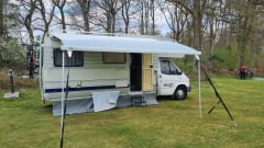 Ons oude trouwe campertje – 4p Elnagh alcove from 1993