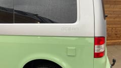 “Pomme” – 4p Volkswagen bus from 2023