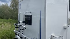 Spacious 7-person Rimor alcove family camper from 2019
