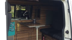 Bert – VW T5 3/4 Berth Campervan Hire