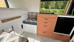 Kimper de Camper – 2p Renault Master with air conditioning and heating 