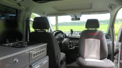 Vito camper – Camper van for 2 person with solar panels