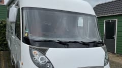 Hymer B-514 integral
