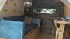 Yellow fellow – 3p Mercedes-Benz bus uit 2012