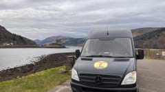 Effie – 3 berth Mercedes-Benz campervan