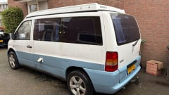 Bets – 4p Mercedes-Benz campervan uit 1997