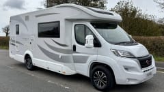 Ella – Weinsberg 650 MF - 4 Kojen 