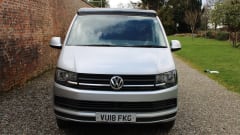Bilbo – 4 berth Volkswagen campervan from 2018