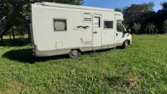 Laika camper rental - Kreoss 3008 with 4 beds