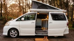 Skye – 4-persoons automatische Toyota campervan 