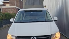 CJ – Volkswagen California 2013 with invertaris