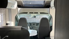 5p Roller Team semi-integrated uit 2020