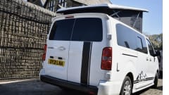 Toyota Vivaro LWB 2021 a 4 posti letto - Nuova conversione