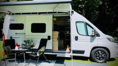 Tourer Family –  Knaus Boxstar 600 - With lifting roof and fixed 4 sleeping places!