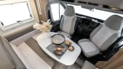 Compleet uitgeruste luxe camper A/T Ford Roller Team met Starlink 📡