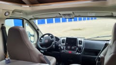 Adria Matrix M 670 SL