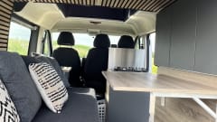 Baboon  – 2p Peugeot boxer camperbus 