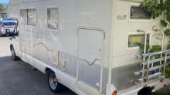 Louna  – Comping car 