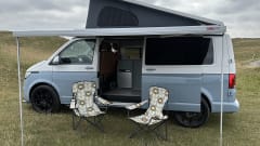 Frank 2.0 – Family Friendly 4 berth Volkswagen T6.1 Pop Top conversion 2024