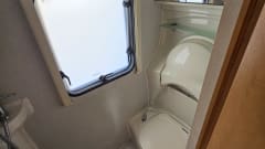 ELMA – 4 berth Motorhome close to Manchester Airport 