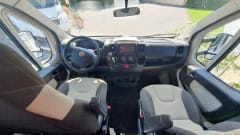 Bluacquamarina – CARADO A461  6 posti