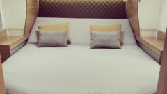 Hotelkamer op Wielen! – Hotel room on wheels! Very beautiful and luxurious Adria Matrix 5 p