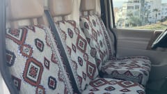 2p Volkswagen campervan uit 2003