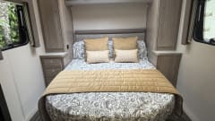 The Fantastic 150 Evolution – 4 berth Luxury Motorhome, Great Spec