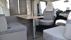 11 LMC Tourer 730 – 11 LMC Tourer 730