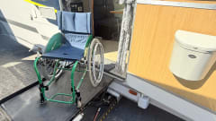 Invalide camper  – Zorgeloos op vakantie – rolstoeltoegankelijke camper met lift