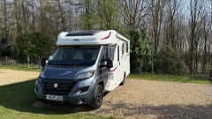 Mclouis  – Dora - 4 berth Luxury Family Motorhome (2025)