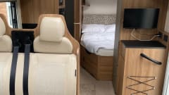 Bailey semi-integrato a 4 posti letto del 2018