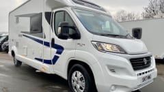 The Adventure Wagon – Family Friendly 6 berth Adventure Wagon