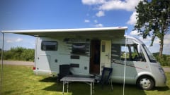 Henk – 2p Hymer integrated from 2010