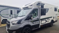 WillyBro – Cavernous motorhome for couples. Luxury living for adventure's 