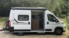 Campervan met pop up daktent – 4p Fiat bus uit 2026
