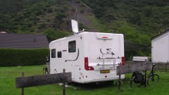 Fleurette Florium – Spacious 4p Fleurette Semi-Integral from 2013 based on a Fiat Ducato.